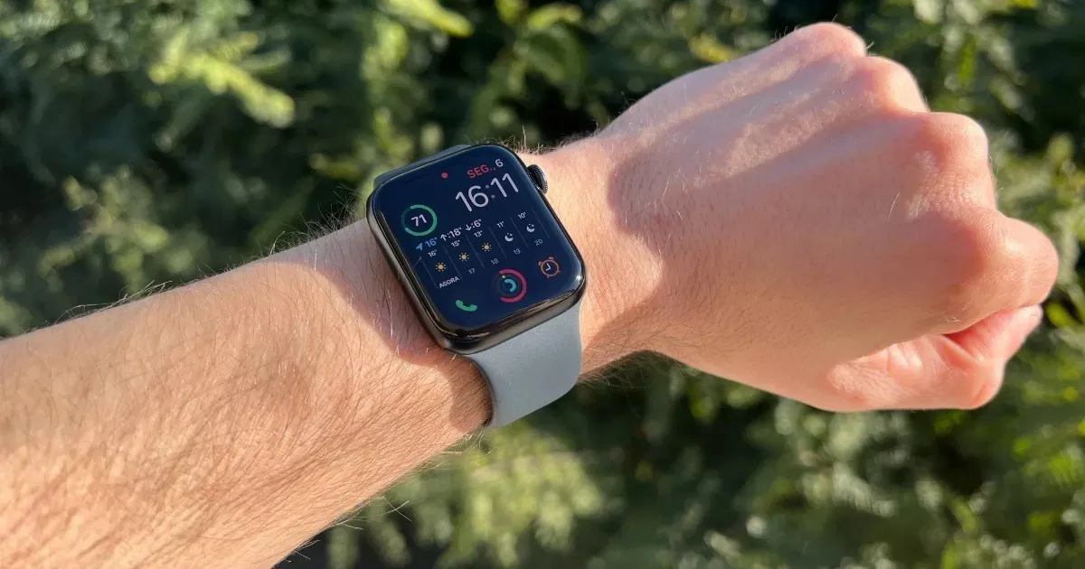 Apple Watch Series 6: A Smartwatch That Still Shines